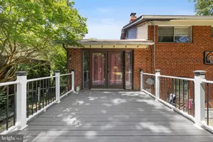 7519 Sweetbriar Dr, College Park, MD 20740 - Photo 26