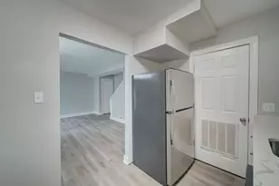 8001 Barlowe Rd, Landover, MD 20785 - Photo 16