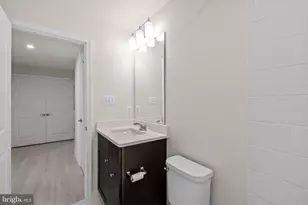 10535 John Glenn St, Lanham, MD 20706 - Photo 28