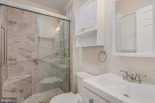 9910 Locust St, Glenn Dale, MD 20769 - Photo 14