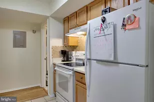 13550 Lord Sterling Pl, Upper Marlboro, MD 20772 - Photo 12