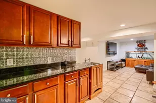 6716 Stockton Ln, Hyattsville, MD 20784 - Photo 36