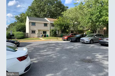 8622 Brae Brooke Drive, Lanham, MD 20706 - Photo 4