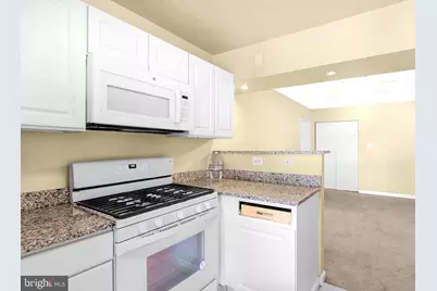 4709 Tecumseh Street #302, College Park, MD 20740 - Photo 6