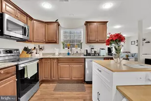 6519 Woodland Rd, Suitland, MD 20746 - Photo 8