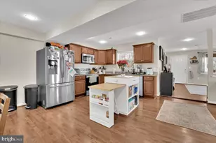 6519 Woodland Rd, Suitland, MD 20746 - Photo 10