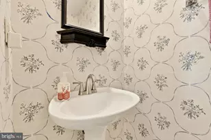 6703 Bonnett Ct, Laurel, MD 20707 - Photo 4