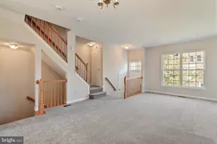1802 Spanish Oak Ln, Bowie, MD 20721 - Photo 2