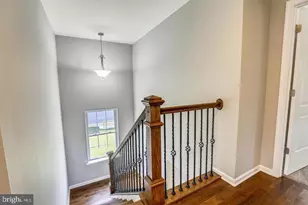 16203 Pennsbury Dr, Bowie, MD 20716 - Photo 18