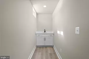 16203 Pennsbury Dr, Bowie, MD 20716 - Photo 36