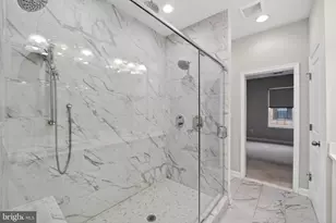 625 Halsey Way, National Harbor, MD 20745 - Photo 16