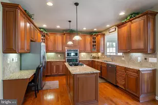 4204 Rolling Paddock Dr, Upper Marlboro, MD 20772 - Photo 8