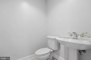 12705 Longwater Dr, Bowie, MD 20721 - Photo 66