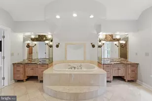 12705 Longwater Dr, Bowie, MD 20721 - Photo 42