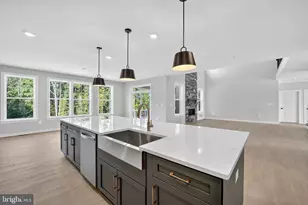 15901 Hyde Pk Pl, Bowie, MD 20716 - Photo 4