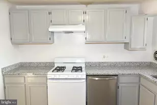 11326 Cherry Hill Rd, Beltsville, MD 20705 - Photo 6