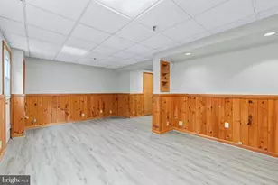 11327 Broken Bow Ct, Beltsville, MD 20705 - Photo 32