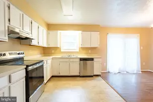 11324 Clearbrooke Ct, Beltsville, MD 20705 - Photo 6