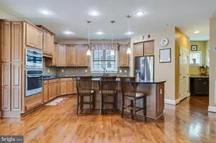 402 Esterville Ln, Upper Marlboro, MD 20774 - Photo 10