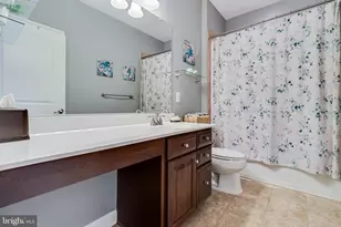 402 Esterville Ln, Upper Marlboro, MD 20774 - Photo 48