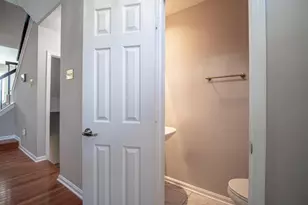 918 Lake Overlook Dr, Bowie, MD 20721 - Photo 4