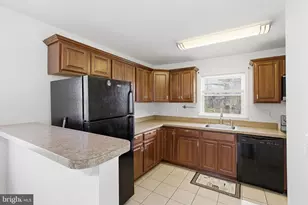 9013 Volta St, Lanham, MD 20706 - Photo 14