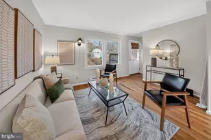 54 Ridge Rd, Greenbelt, MD 20770 - Photo 2