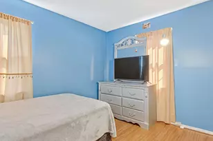 4020 Chelmont Ln, Bowie, MD 20715 - Photo 4