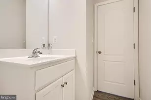 2718 Lanham Hill Cir, Upper Marlboro, MD 20774 - Photo 46