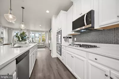 6637 Rhode Island Avenue, Riverdale, MD 20737 - Photo 18