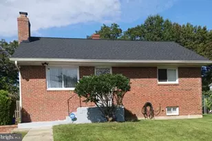 8210 15th Pl, Hyattsville, MD 20783 - Photo 2