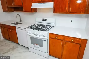 7019 Redmiles Rd, Laurel, MD 20707 - Photo 14