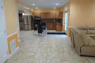 12808 Portias Promise Dr, Bowie, MD 20720 - Photo 4