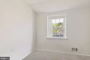 83 Watkins Park Dr, Upper Marlboro, MD 20774 - Photo 18