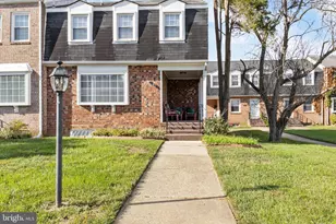 83 Watkins Park Dr, Upper Marlboro, MD 20774 - Photo 2