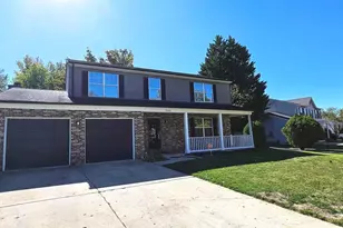 7205 McMillen Dr, Clinton, MD 20735 - Photo 2