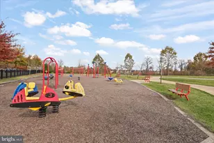 2633 Campus Way N, Lanham, MD 20706 - Photo 48