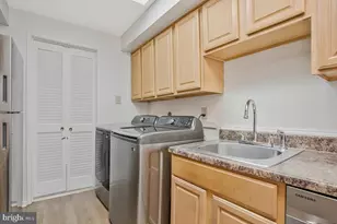 10216 Prince Pl, Upper Marlboro, MD 20774 - Photo 14