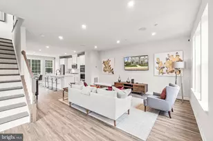 7033 Whispering Run, Brandywine, MD 20613 - Photo 2