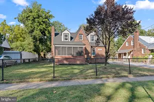 3704 Hamilton St, Hyattsville, MD 20782 - Photo 2