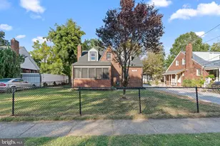 3704 Hamilton St, Hyattsville, MD 20782 - Photo 4