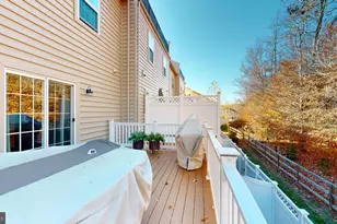 3807 Pentland Hills Dr, Upper Marlboro, MD 20774 - Photo 44