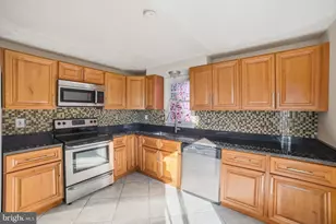 7200 Sybaris Dr, Upper Marlboro, MD 20772 - Photo 8