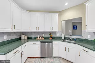 9708 Woodyard Cir, Upper Marlboro, MD 20772 - Photo 10