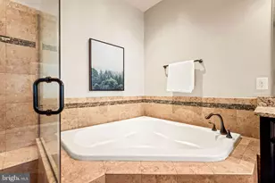 808 Admirals Way, Oxon Hill, MD 20745 - Photo 48