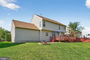 9624 Stuart Ln, Clinton, MD 20735 - Photo 2