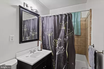 7750 Normandy, Landover, MD 20785 - Photo 18