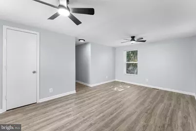 1103 61st Avenue, Capitol Heights, MD 20743 - Photo 6