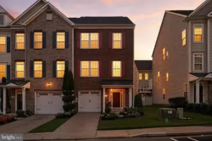 4814 Forest Pines Dr, Upper Marlboro, MD 20772 - Photo 2