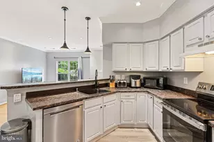 3602 Elmcrest Ln, Bowie, MD 20716 - Photo 16